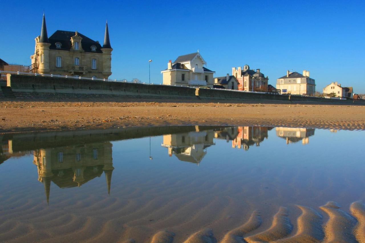 Commes Le So Art, Grande Maison 4 Chambres, Terrain De Petanque, Grand Jardin Clos, Flipper, Babyfoot, Jeux Arcade, Ping Pong,1 Km Mer, Proche Golf, Port En Bessin, Bayeux Et Plages Du Debarquement, Adaptee Enfants מראה חיצוני תמונה