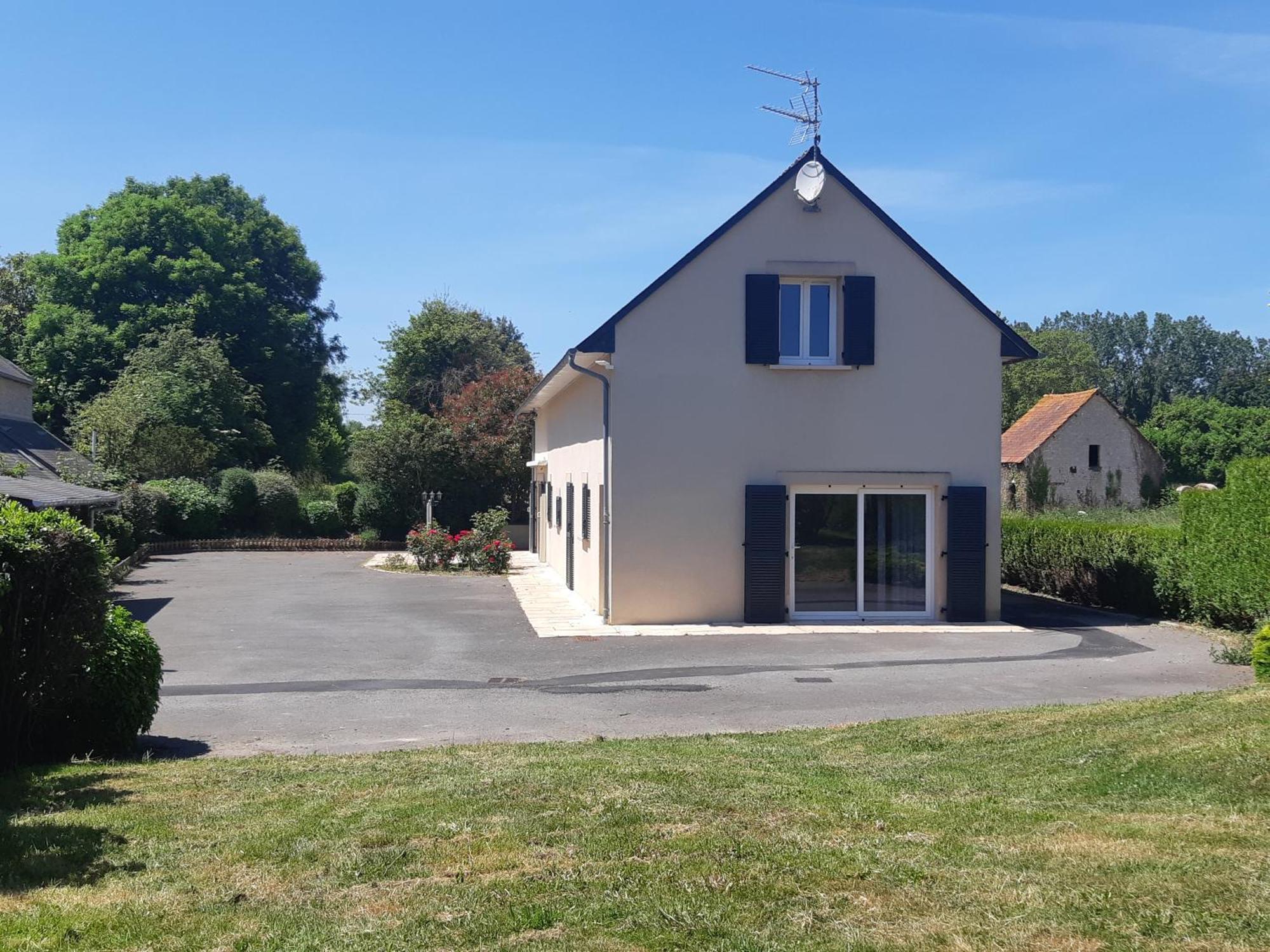 Commes Le So Art, Grande Maison 4 Chambres, Terrain De Petanque, Grand Jardin Clos, Flipper, Babyfoot, Jeux Arcade, Ping Pong,1 Km Mer, Proche Golf, Port En Bessin, Bayeux Et Plages Du Debarquement, Adaptee Enfants מראה חיצוני תמונה