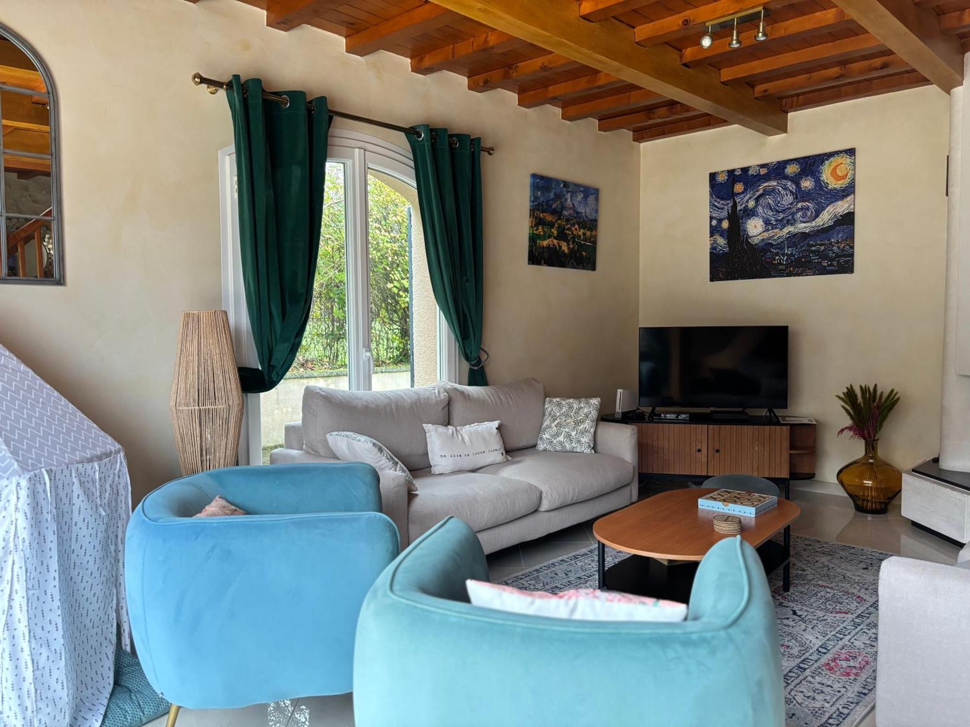 Commes Le So Art, Grande Maison 4 Chambres, Terrain De Petanque, Grand Jardin Clos, Flipper, Babyfoot, Jeux Arcade, Ping Pong,1 Km Mer, Proche Golf, Port En Bessin, Bayeux Et Plages Du Debarquement, Adaptee Enfants מראה חיצוני תמונה
